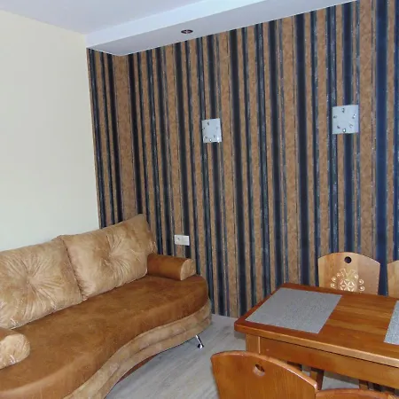 Couette-café Gosciniec Pod Brzegiem 3*