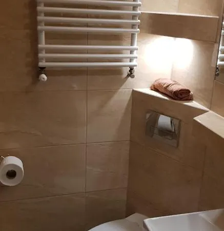Nocleg ze śniadaniem Gosciniec Pod Brzegiem