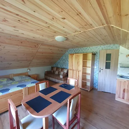 Gosciniec Pod Brzegiem