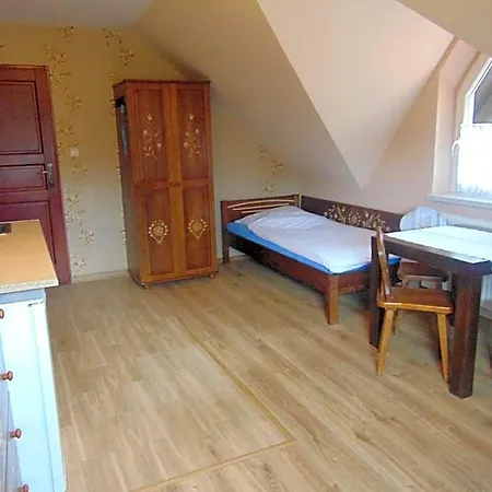 Gosciniec Pod Brzegiem Couette-café
