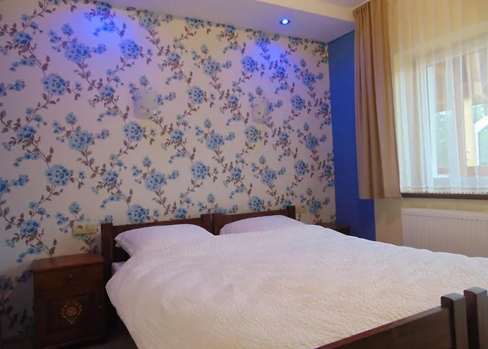 Gosciniec Pod Brzegiem B&B