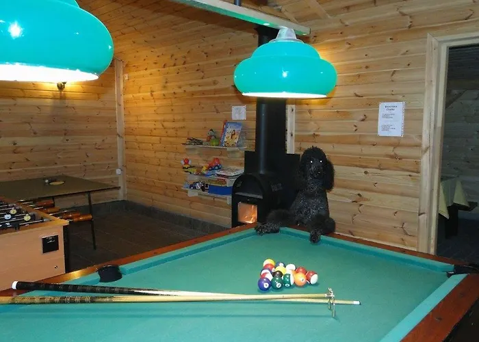 Gosciniec Pod Brzegiem B&B