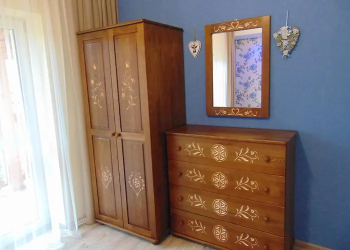 Gosciniec Pod Brzegiem 3*