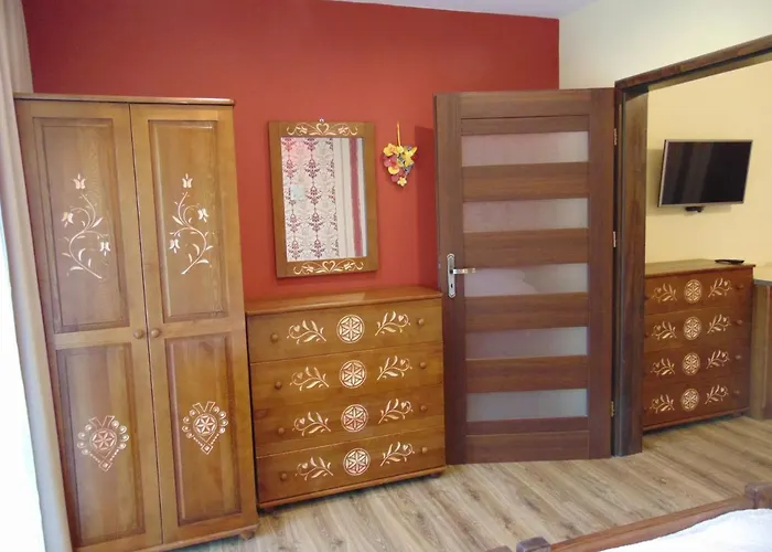 Gosciniec Pod Brzegiem אוסטראון