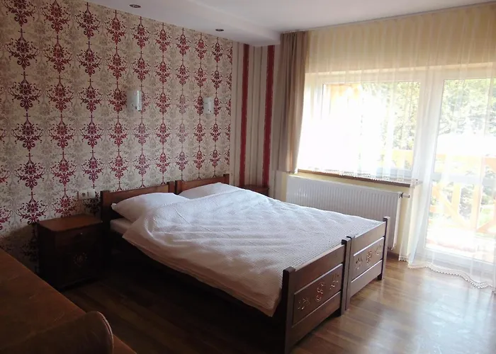 Gosciniec Pod Brzegiem 3* אוסטראון