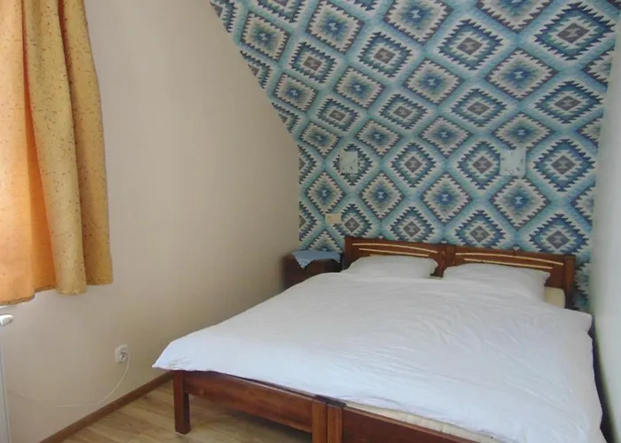 B&B Gosciniec Pod Brzegiem 우스트론