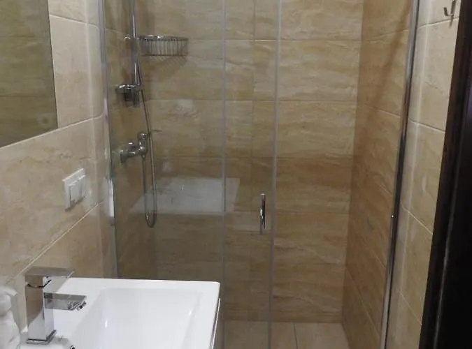 Gosciniec Pod Brzegiem 3* אוסטראון