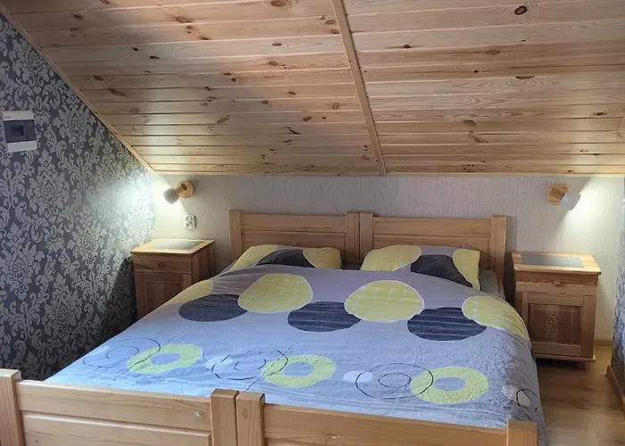 Gosciniec Pod Brzegiem B&B