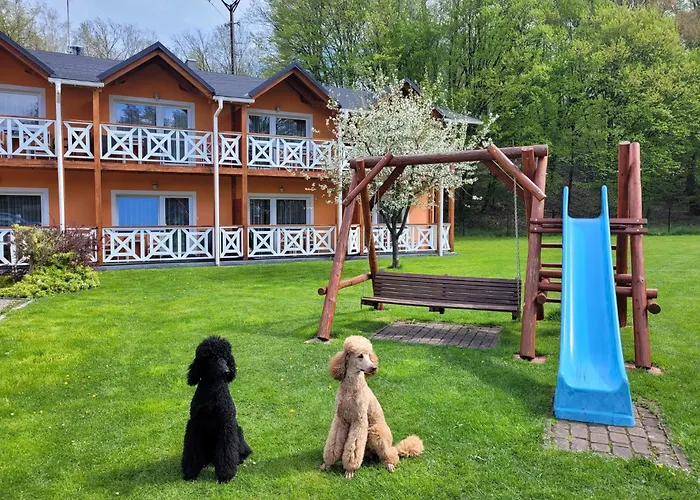 Gosciniec Pod Brzegiem לינה וארוחת בוקר 3*